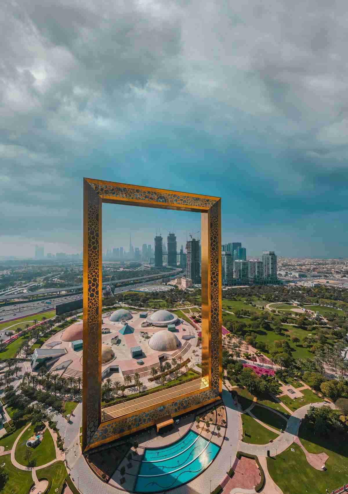 Dubai — photo 1